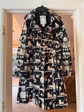 Nordstrom Nick and Mo Black & Cream Patterned Trench Coat - Women's Jacket
